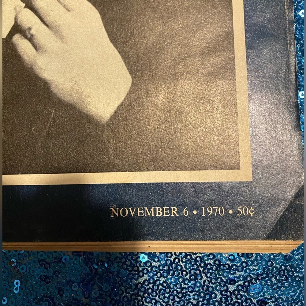 YOUNG NIXON - LIFE MAGAZINE, NOVEMBER 6, 1970 VINTAGE - Picture 4 of 6